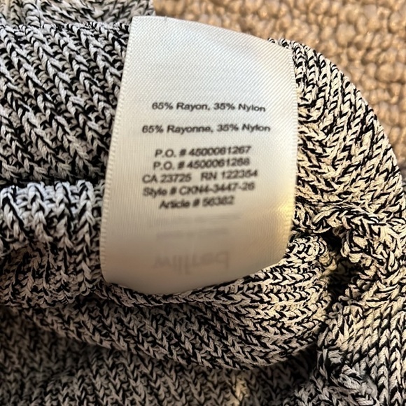 Aritzia Palmier sleeveless sweater - Picture 7 of 8